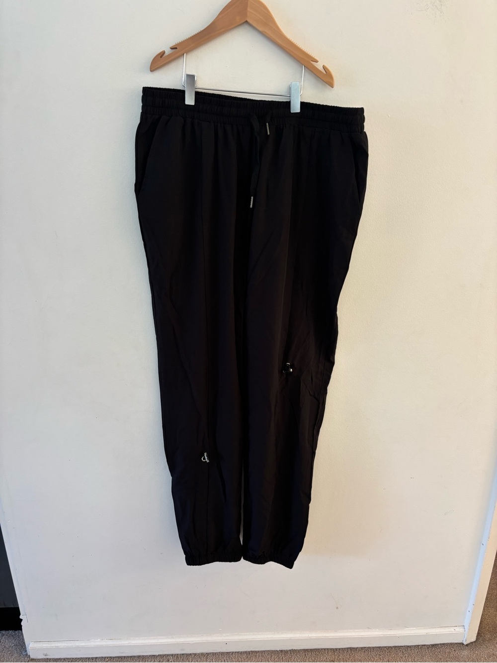 BNWT HALARA Womens Black High waist Drawstring Jogger Pants, XL, Brand new!